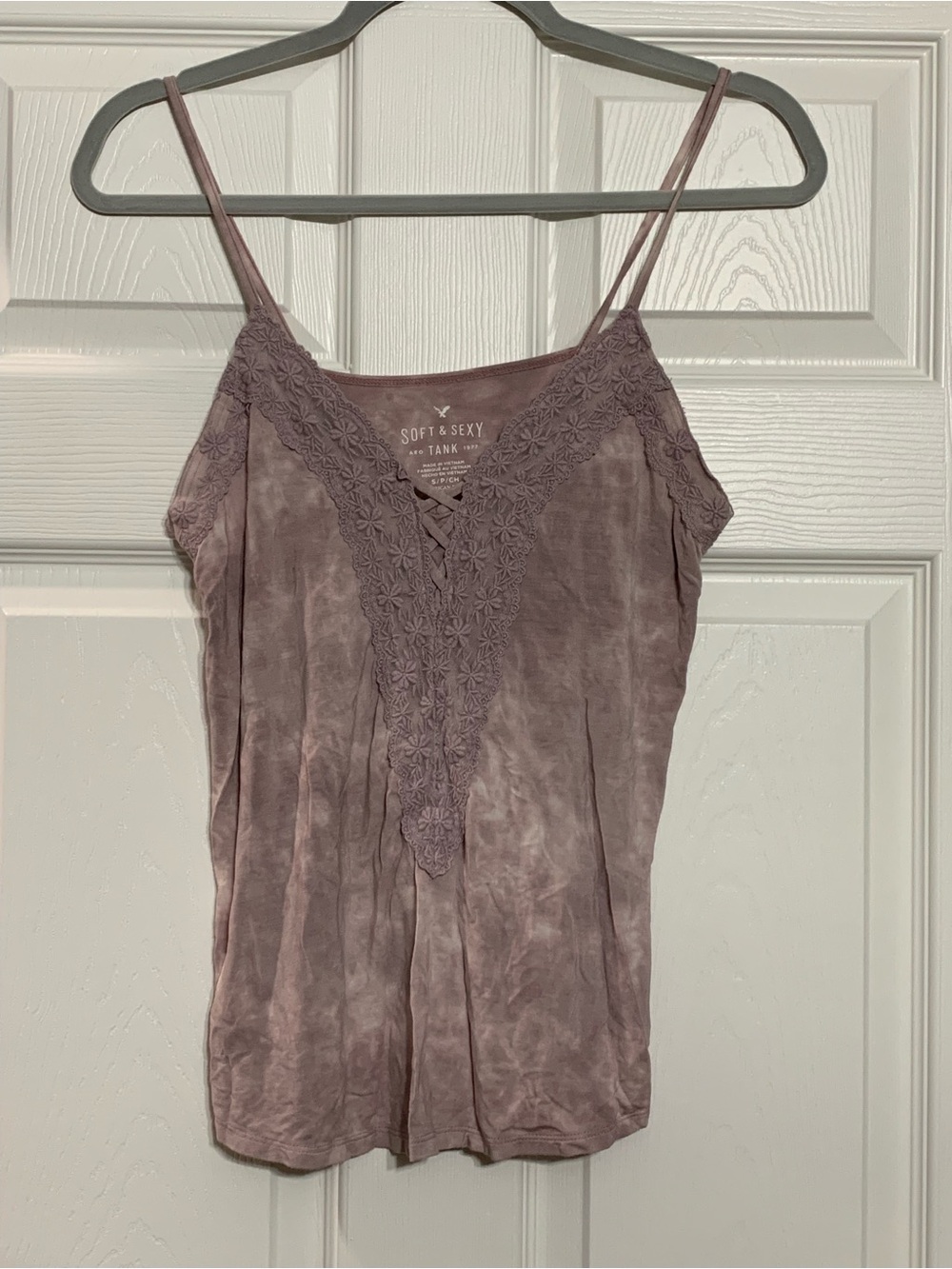 American Eagle Outfitters Mauve Lace-Trim Tank Camisole